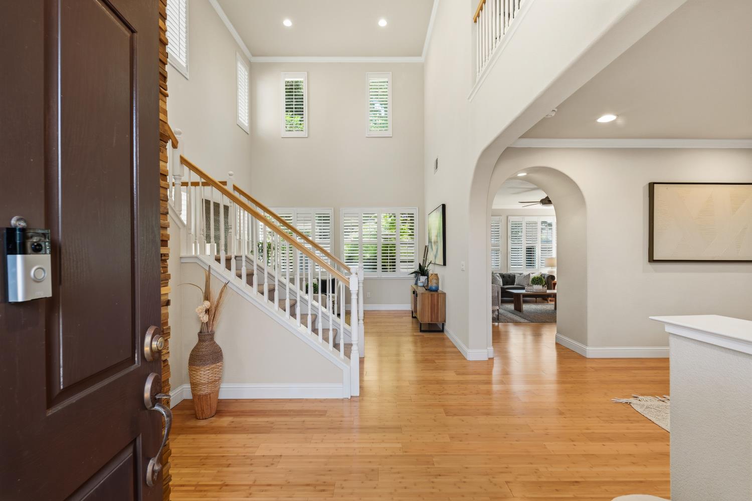 6355 Riverbank Circle