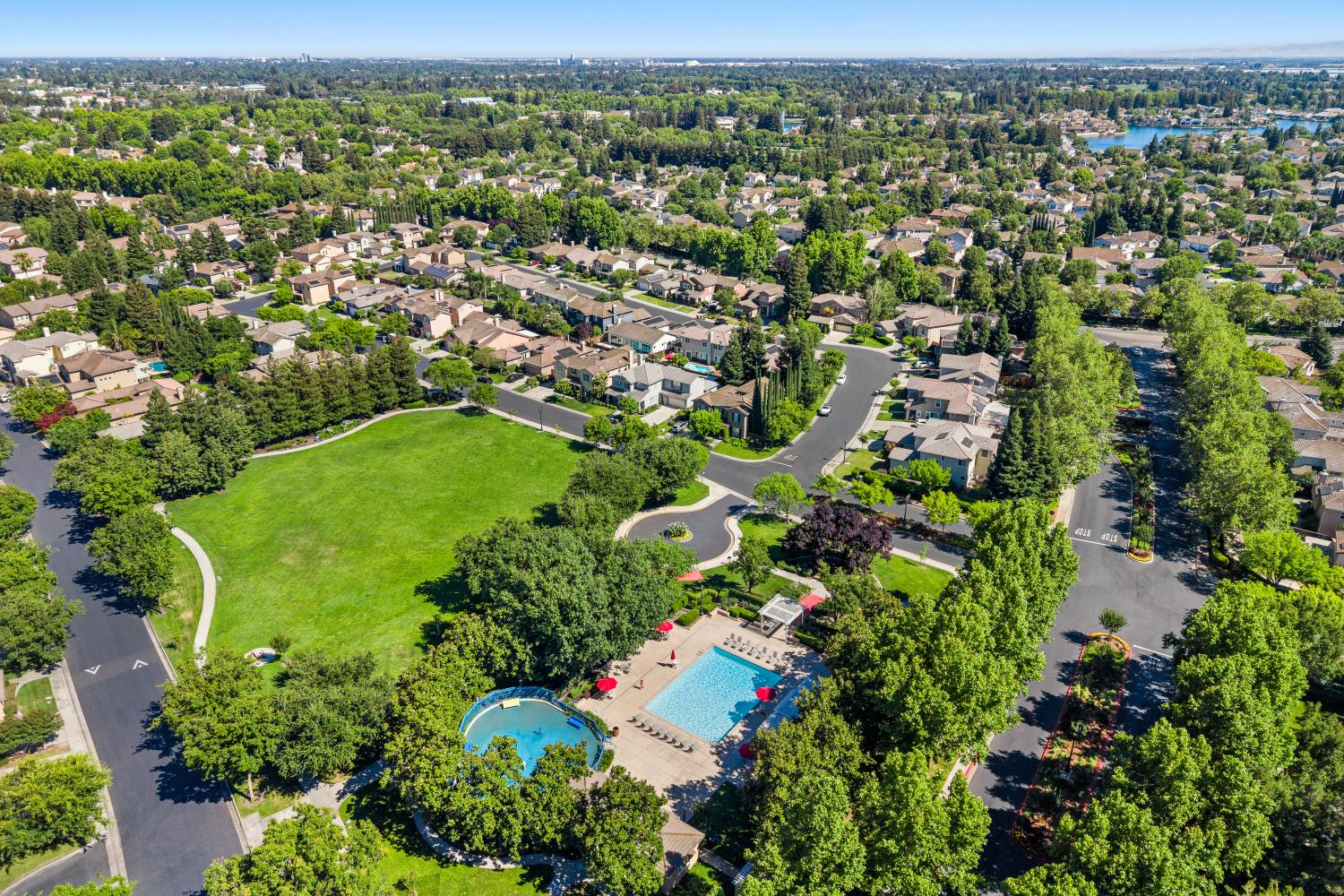 6355 Riverbank Circle