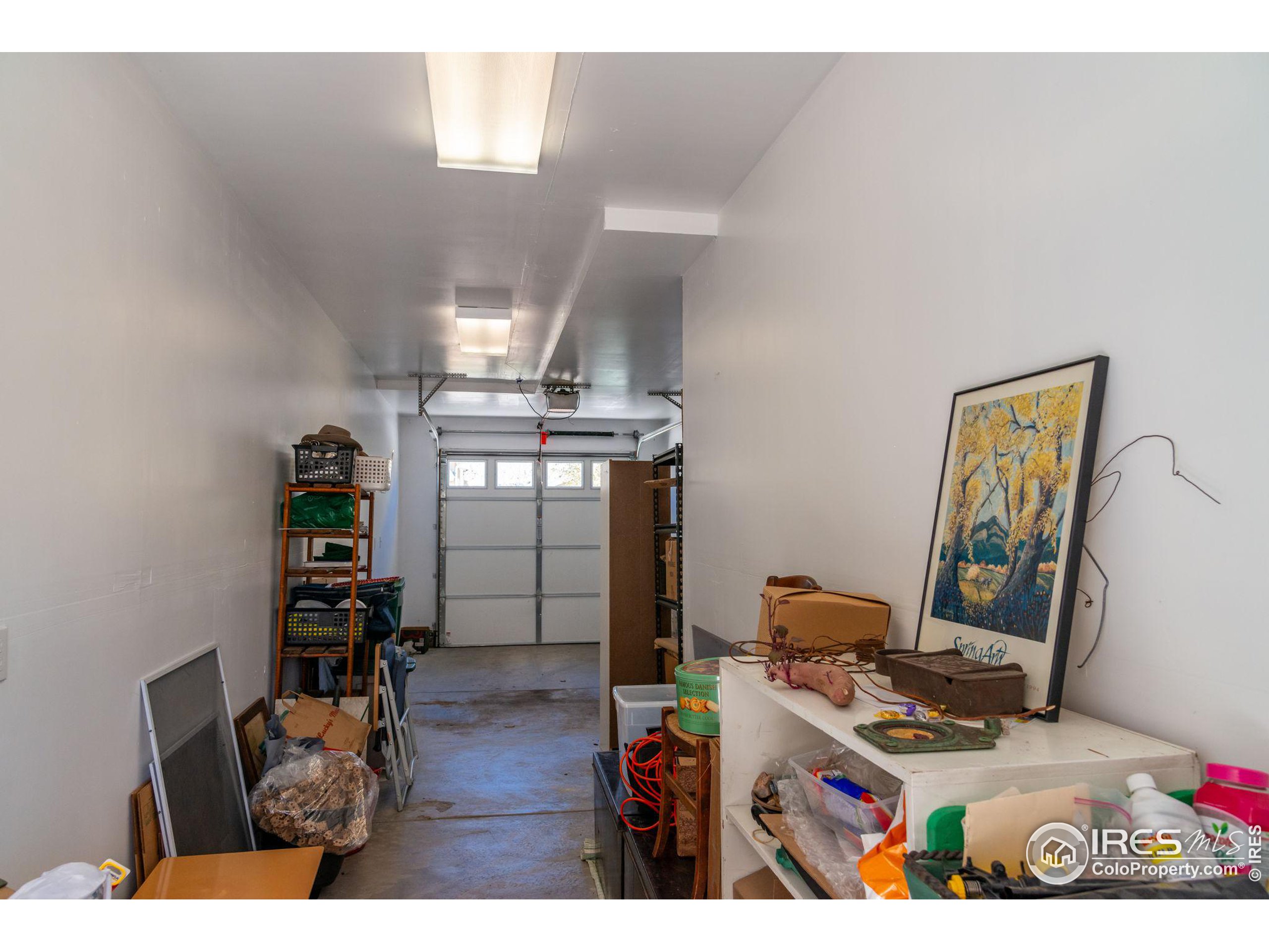 1215 Cedar Ave 202