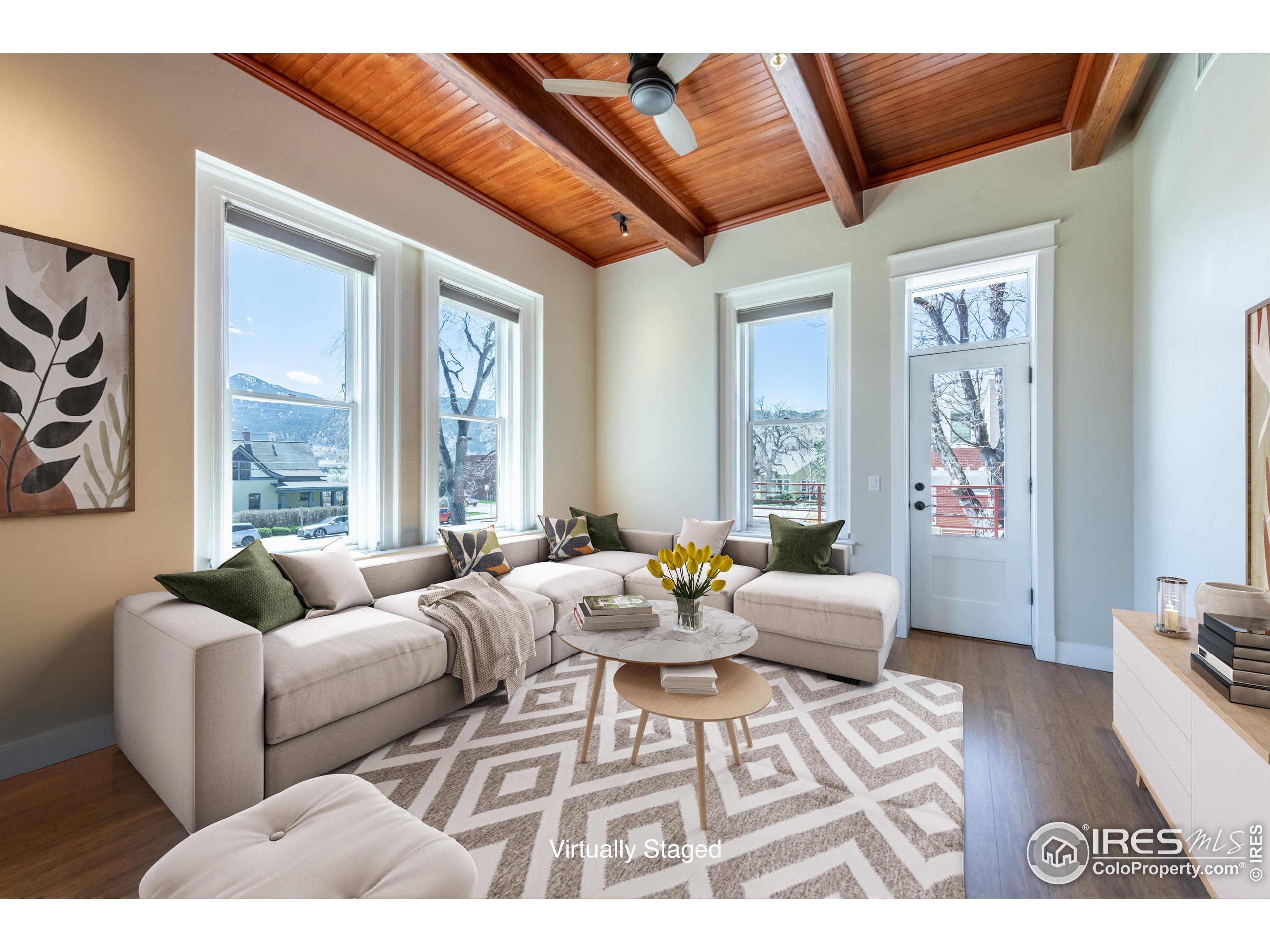 1215 Cedar Ave 202