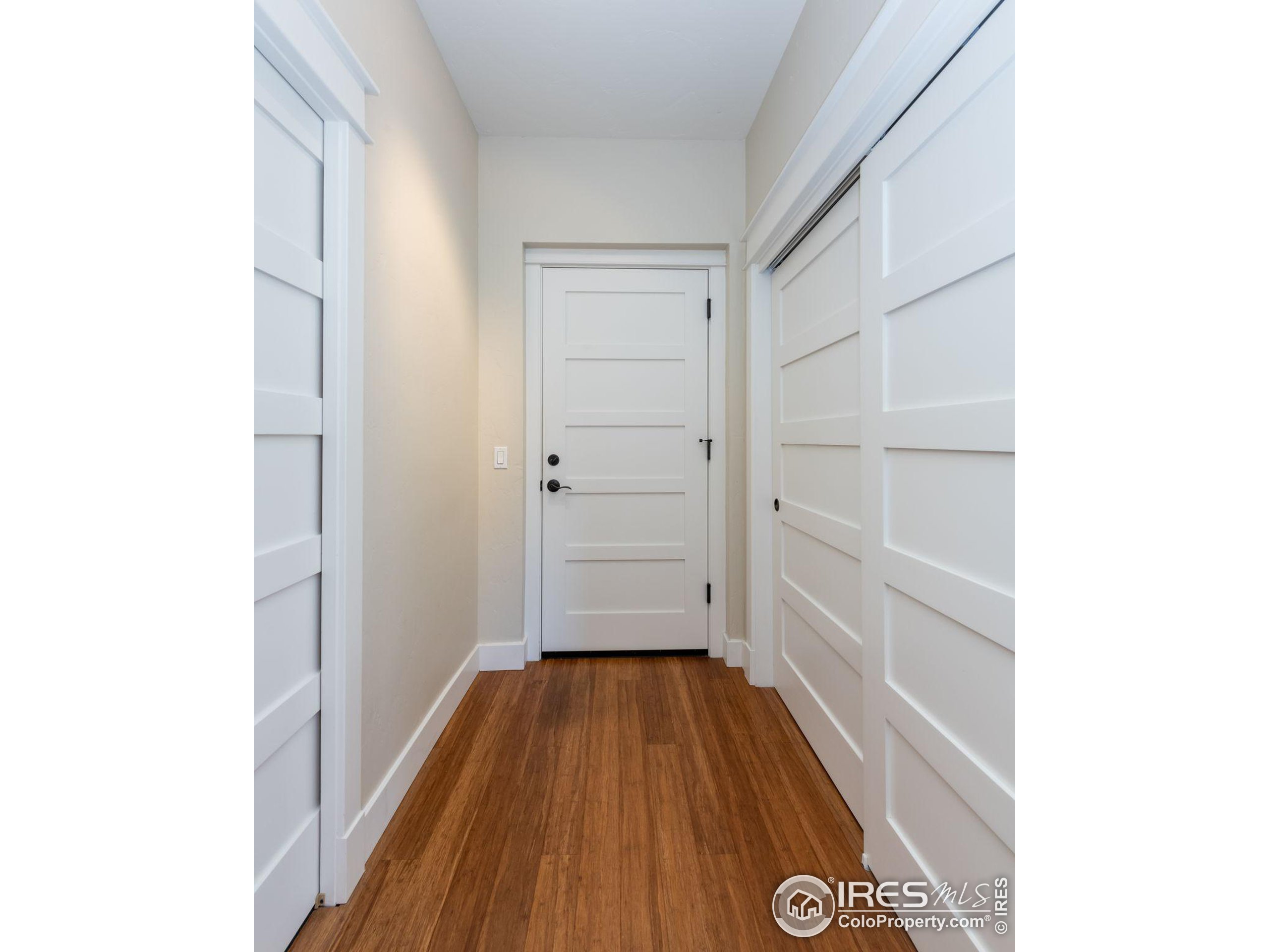 1215 Cedar Ave 202