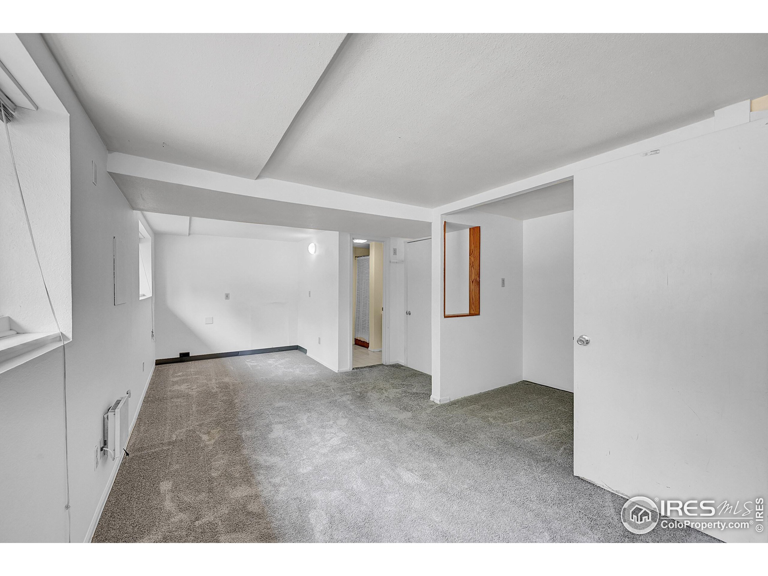 935 Vetch Cir