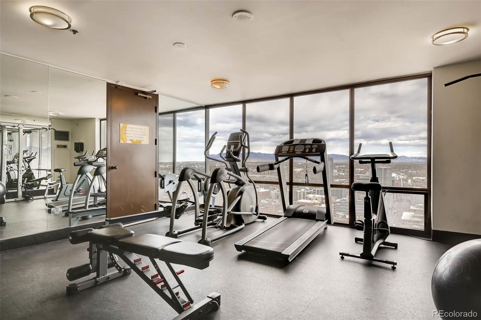 1625 Larimer Street Unit: 1105