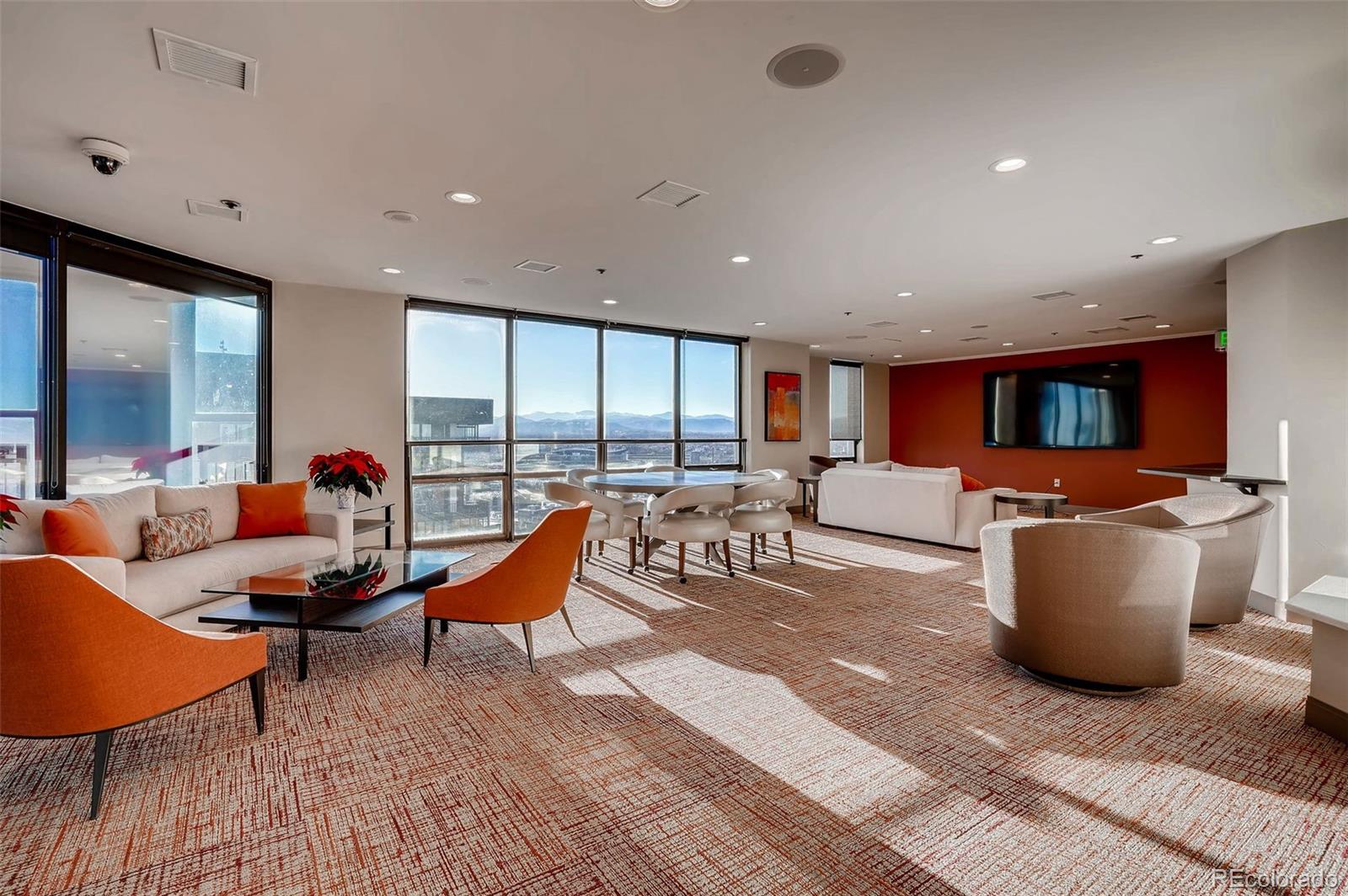 1625 Larimer Street Unit: 1105