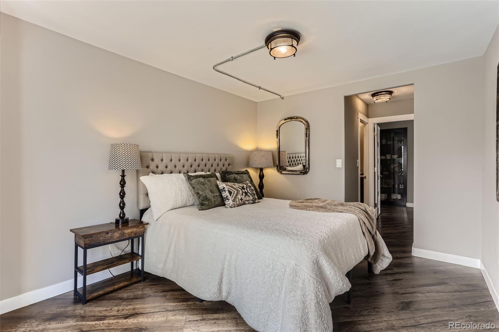 1625 Larimer Street Unit: 1105