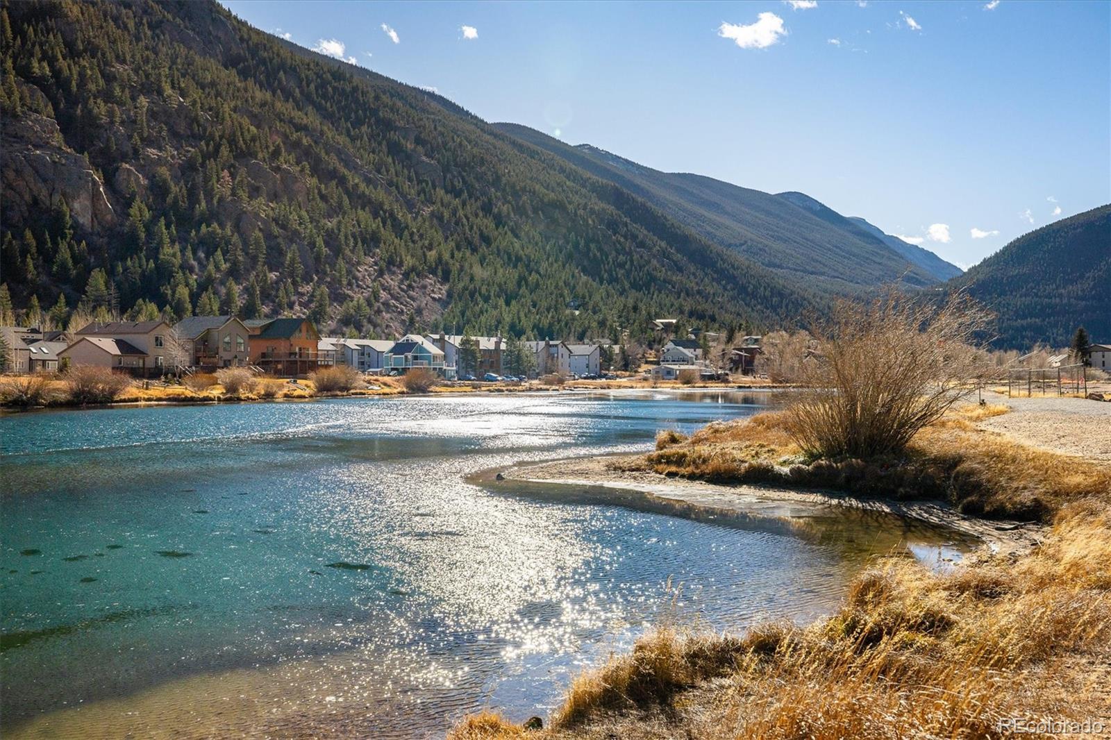 2121 Hummingbird Way Unit: 201