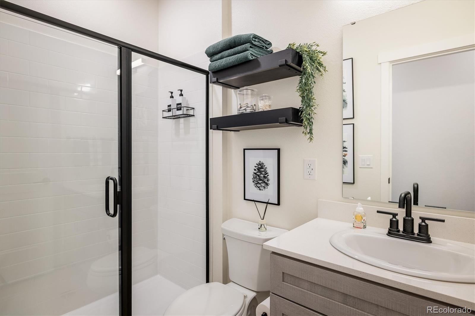 2121 Hummingbird Way Unit: 201