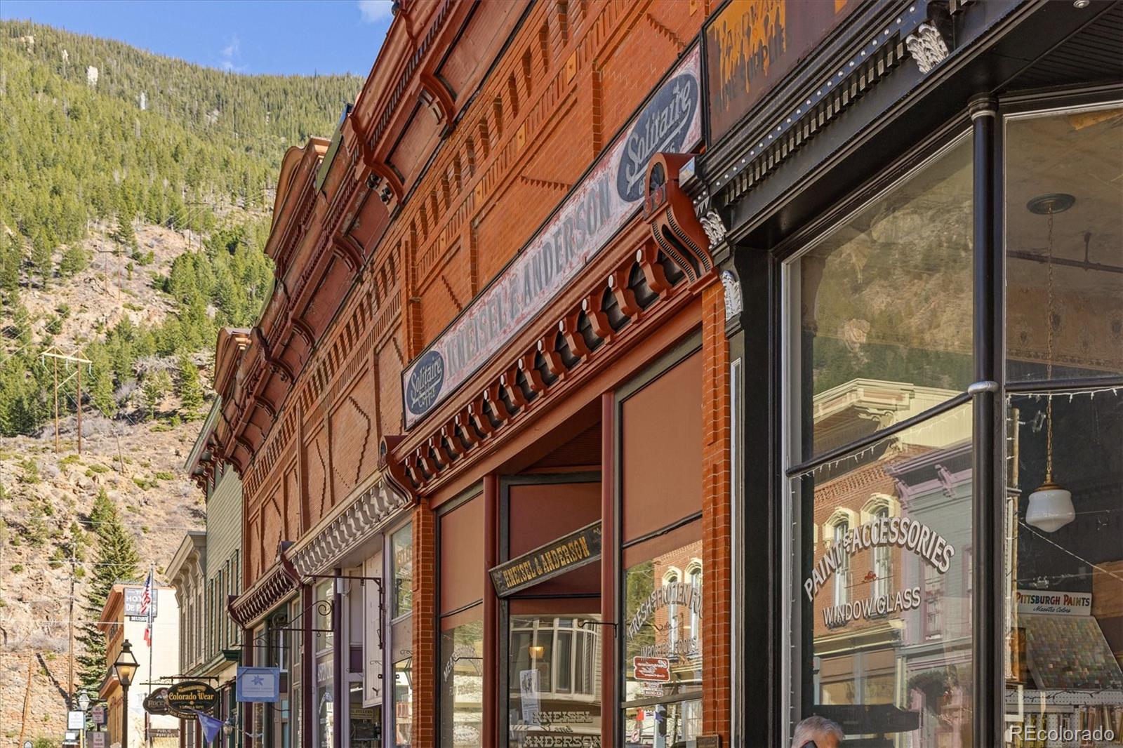 2121 Hummingbird Way Unit: 201