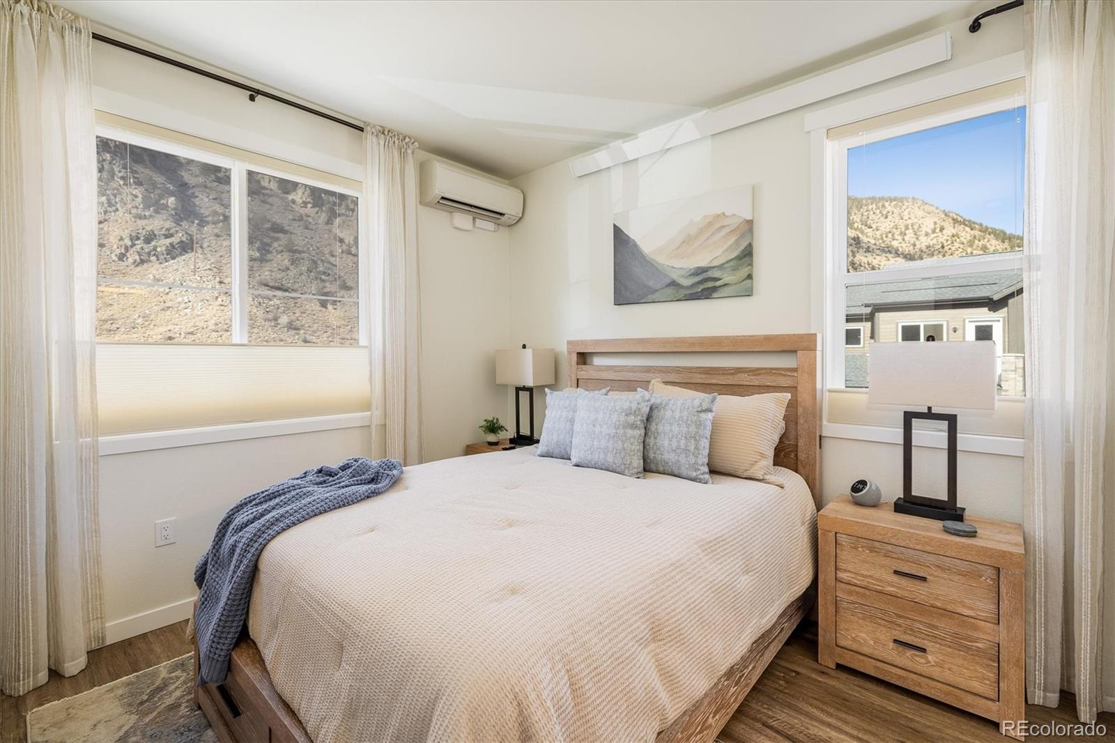 2121 Hummingbird Way Unit: 201