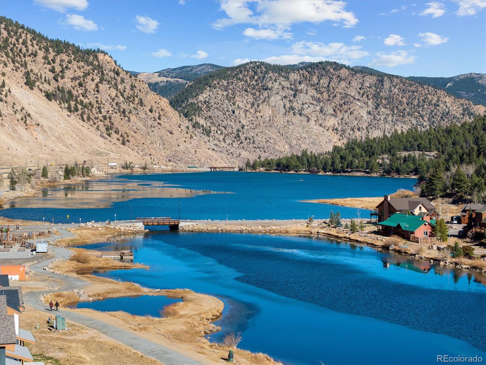 2121 Hummingbird Way Unit: 201