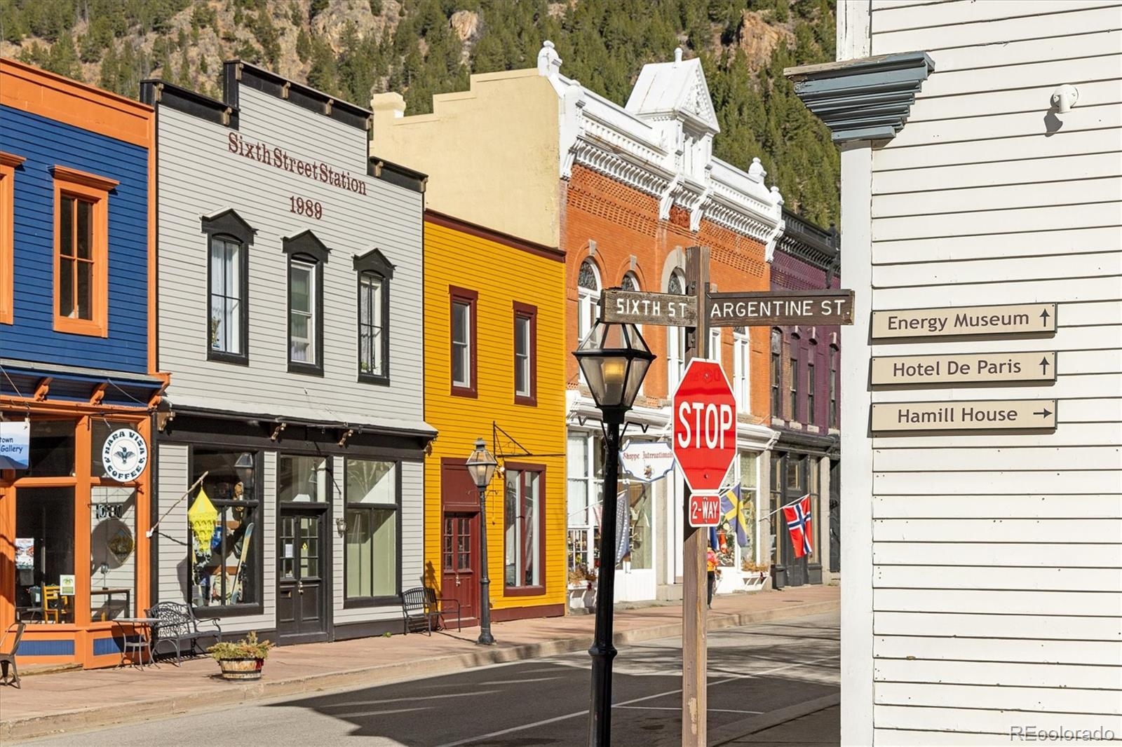 2121 Hummingbird Way Unit: 201