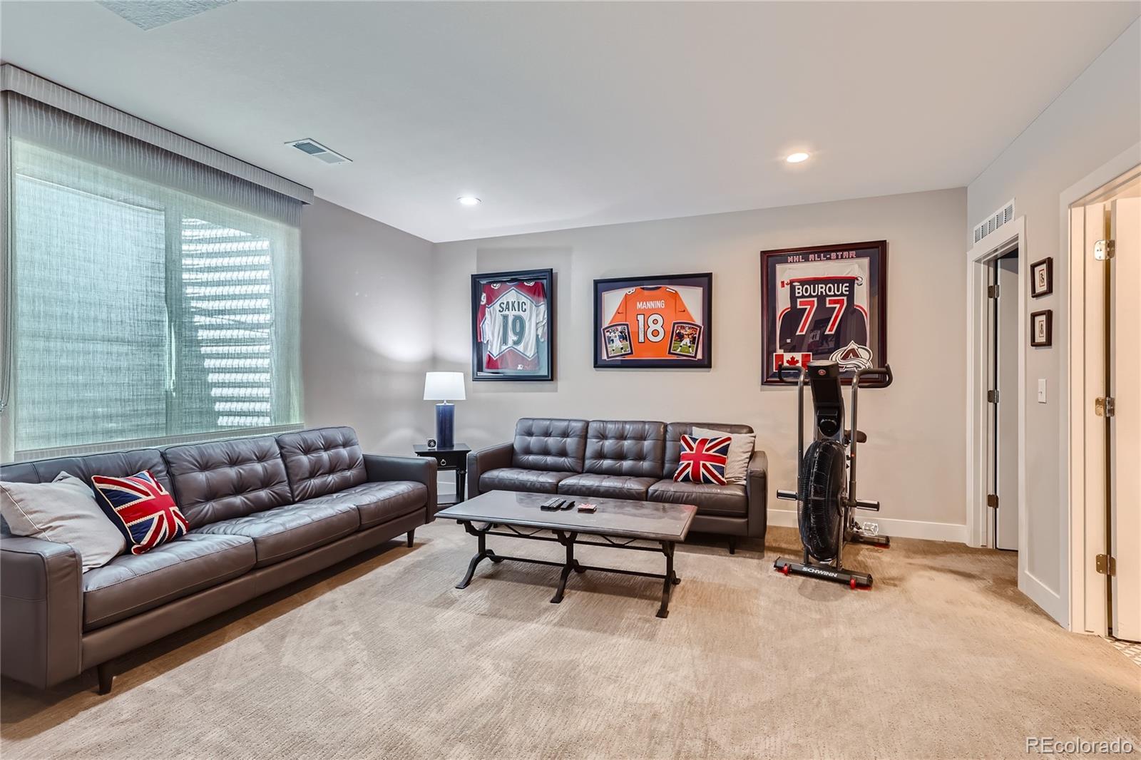 13769 Vallejo Loop