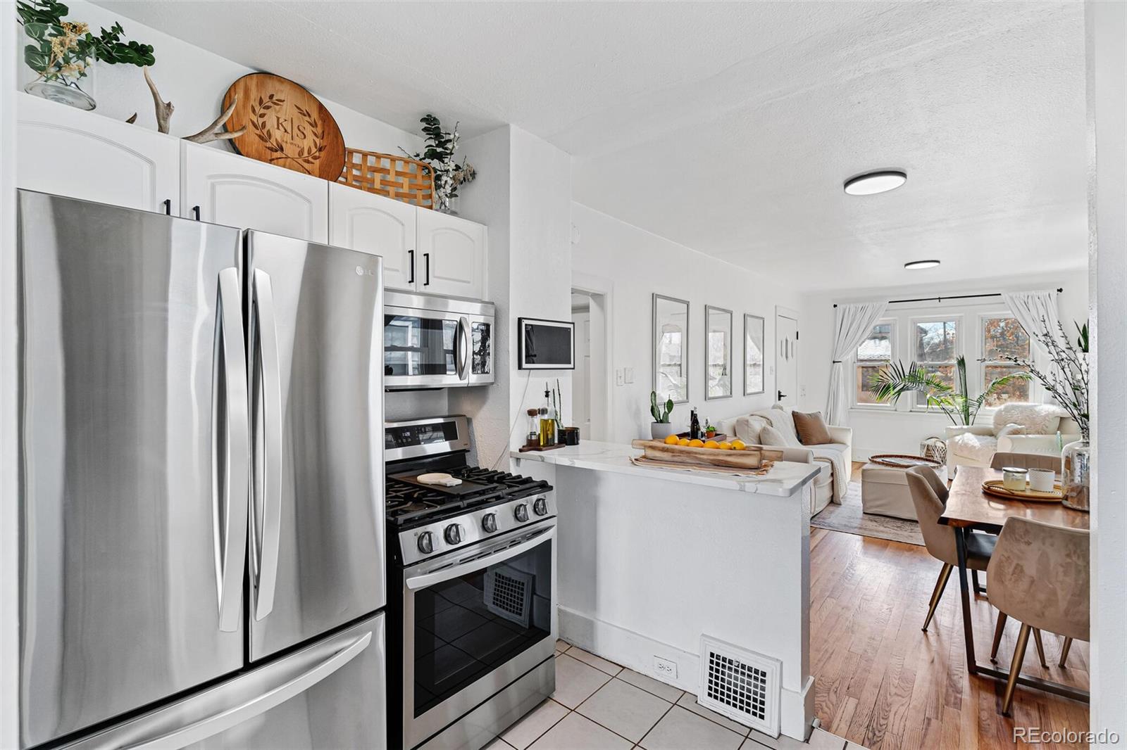 2725 W 39th Avenue