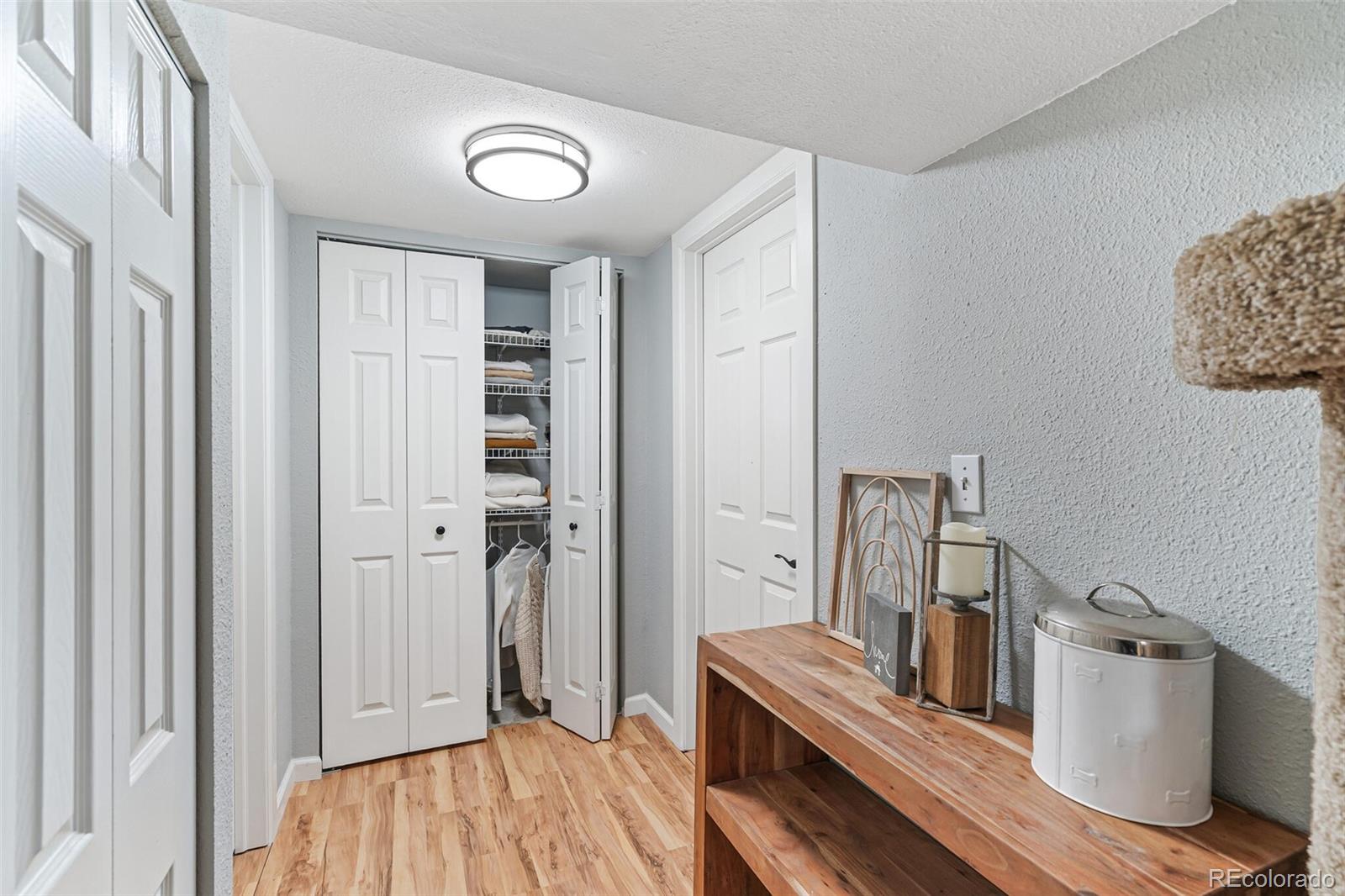 2725 W 39th Avenue