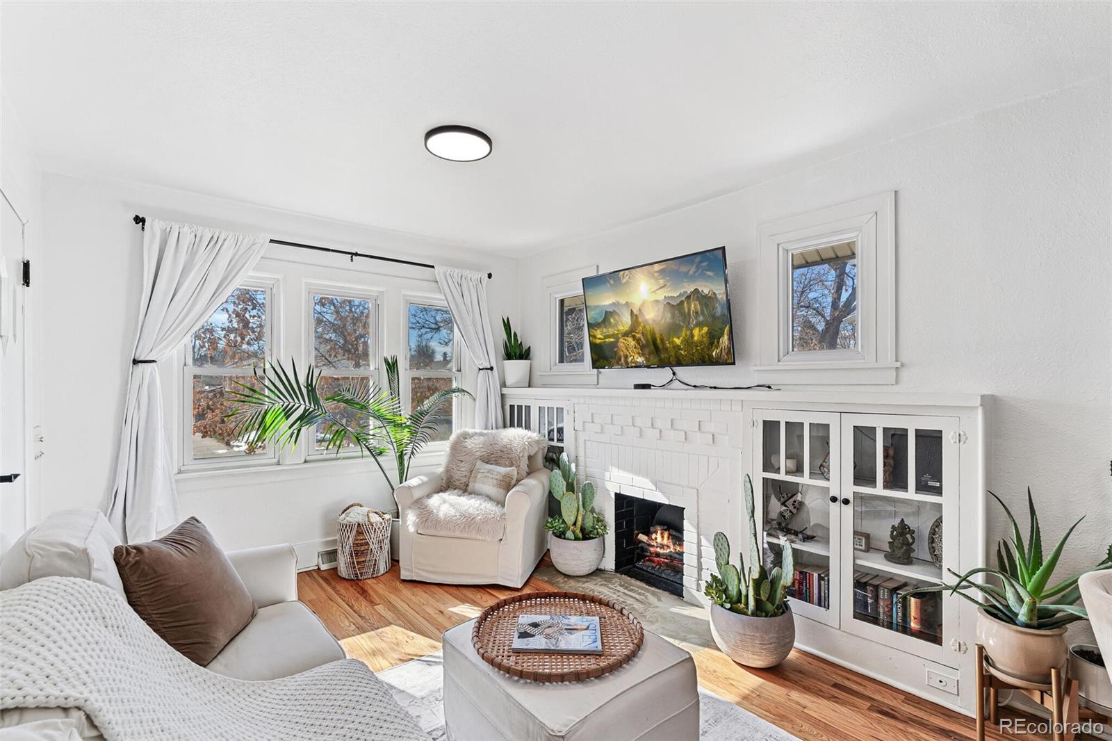 2725 W 39th Avenue