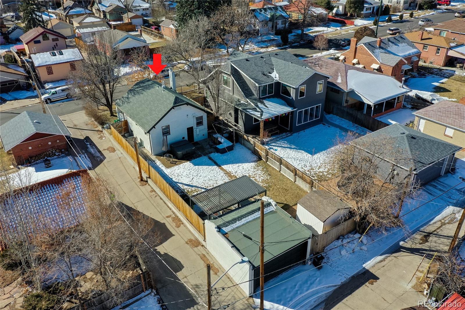 2725 W 39th Avenue
