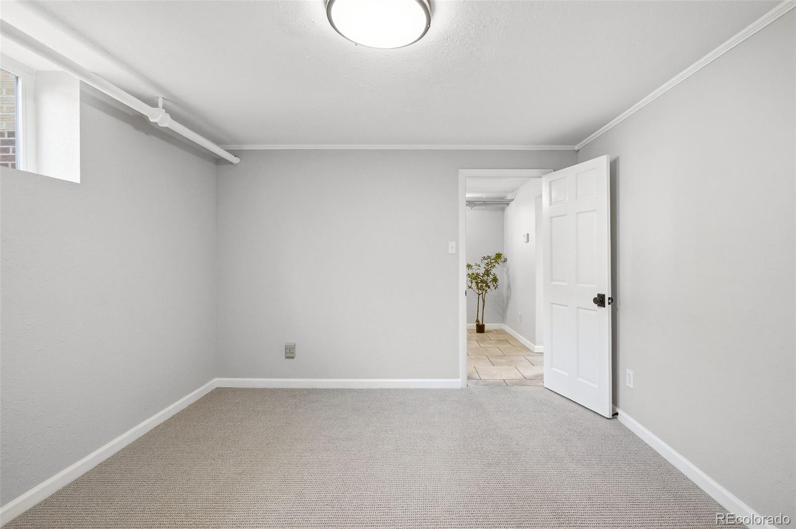 1600 Winona Court Unit: 6