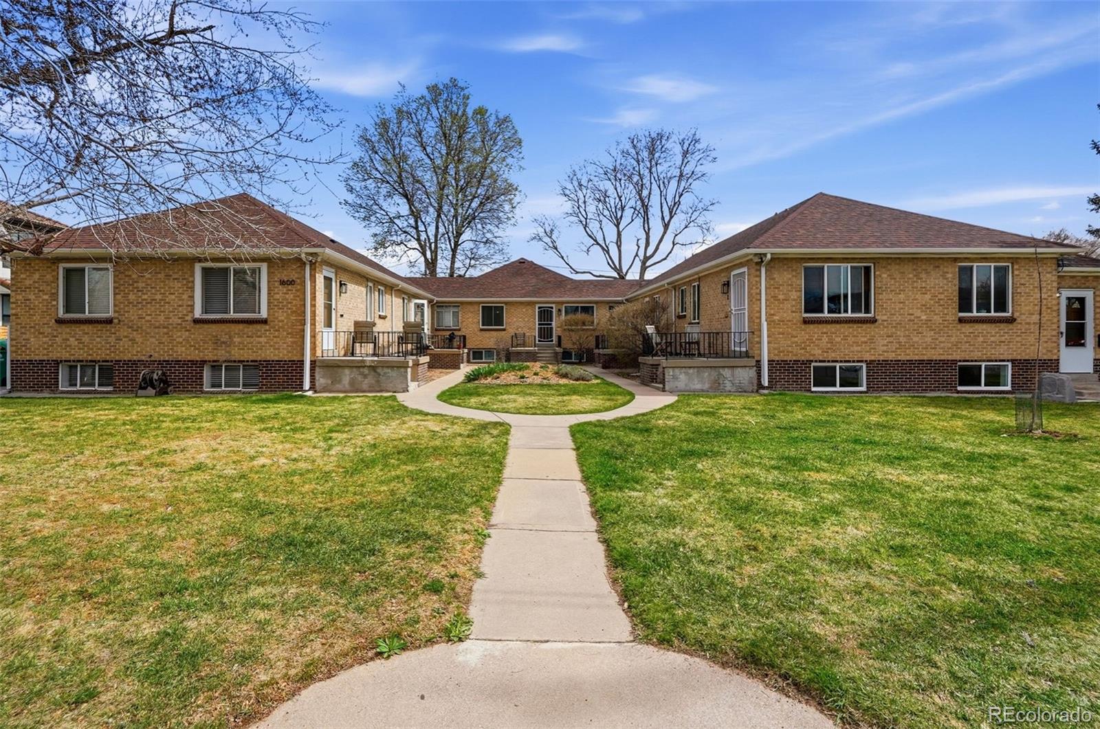 1600 Winona Court Unit: 6