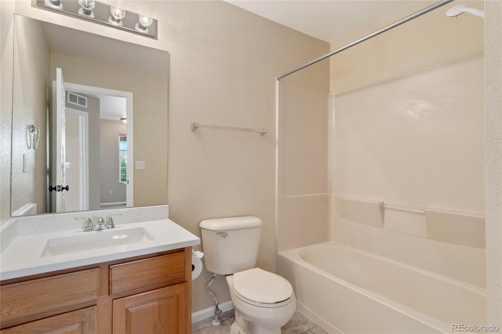 12784 Jasmine Street Unit: E