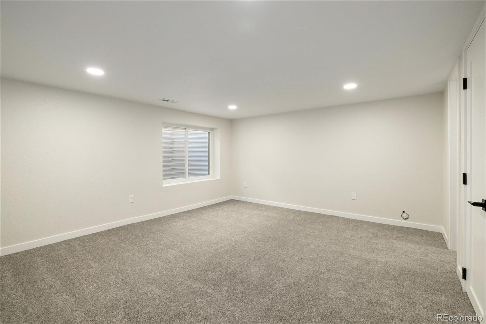 10471 Hoyt Way