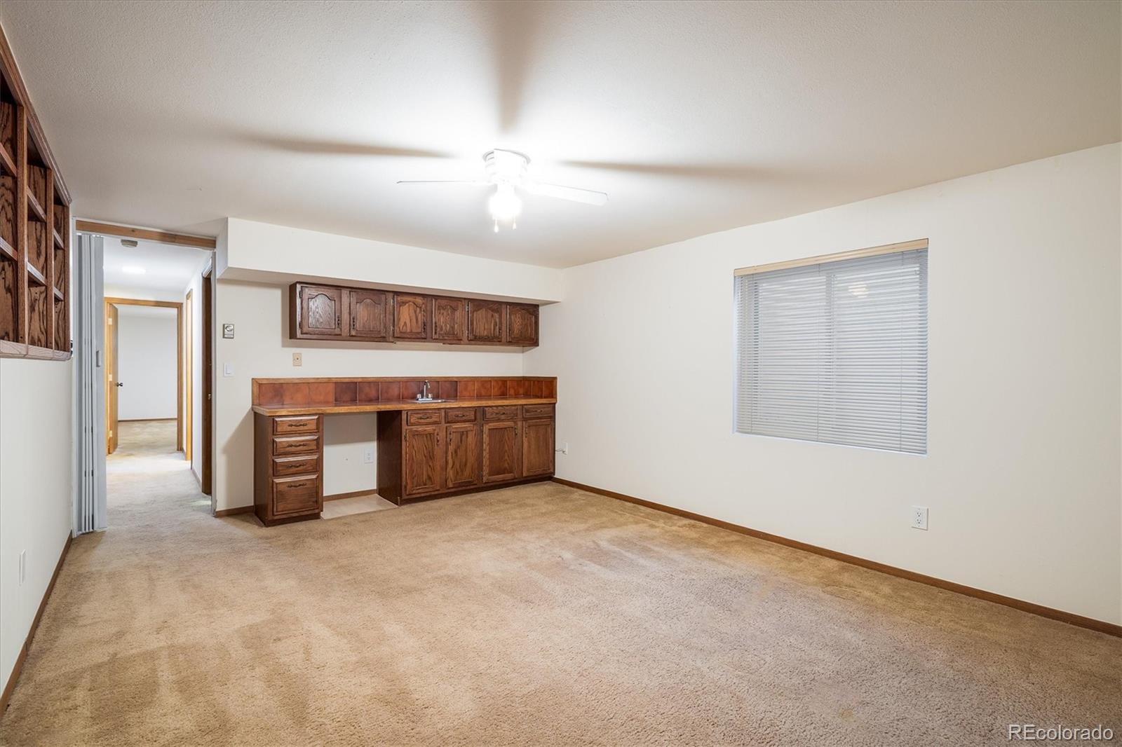 6643 Roxborough Drive