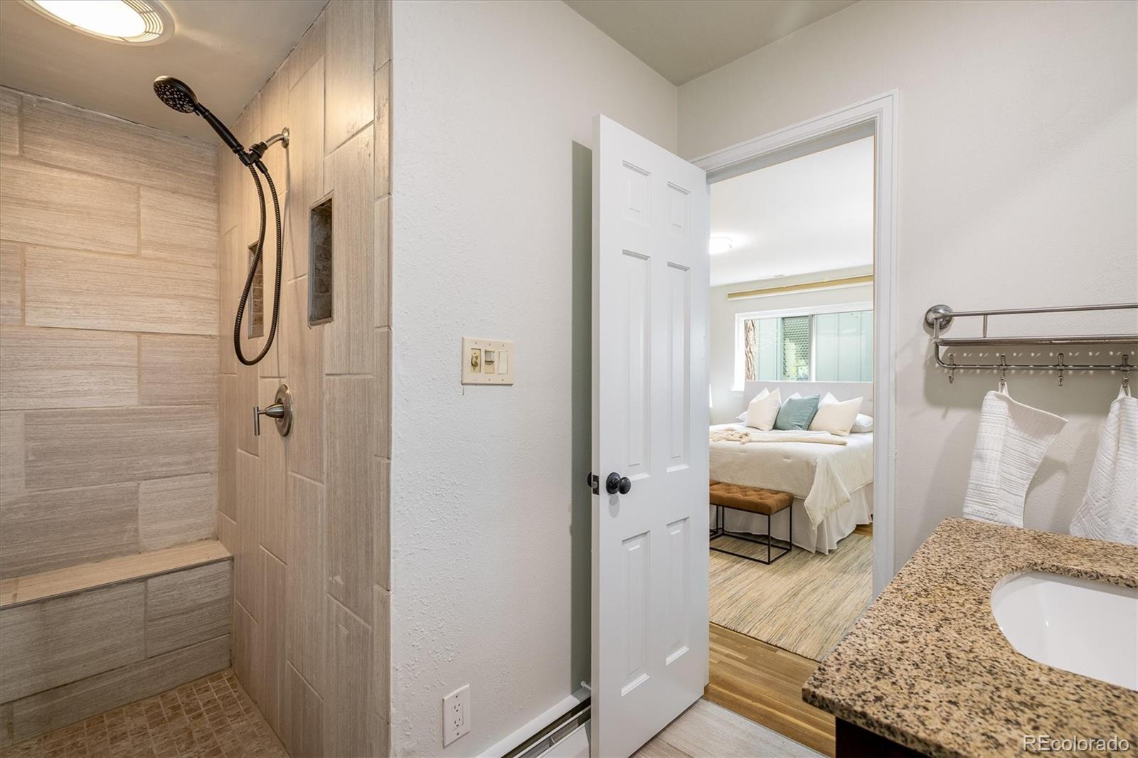 4470 W Lakeridge Road