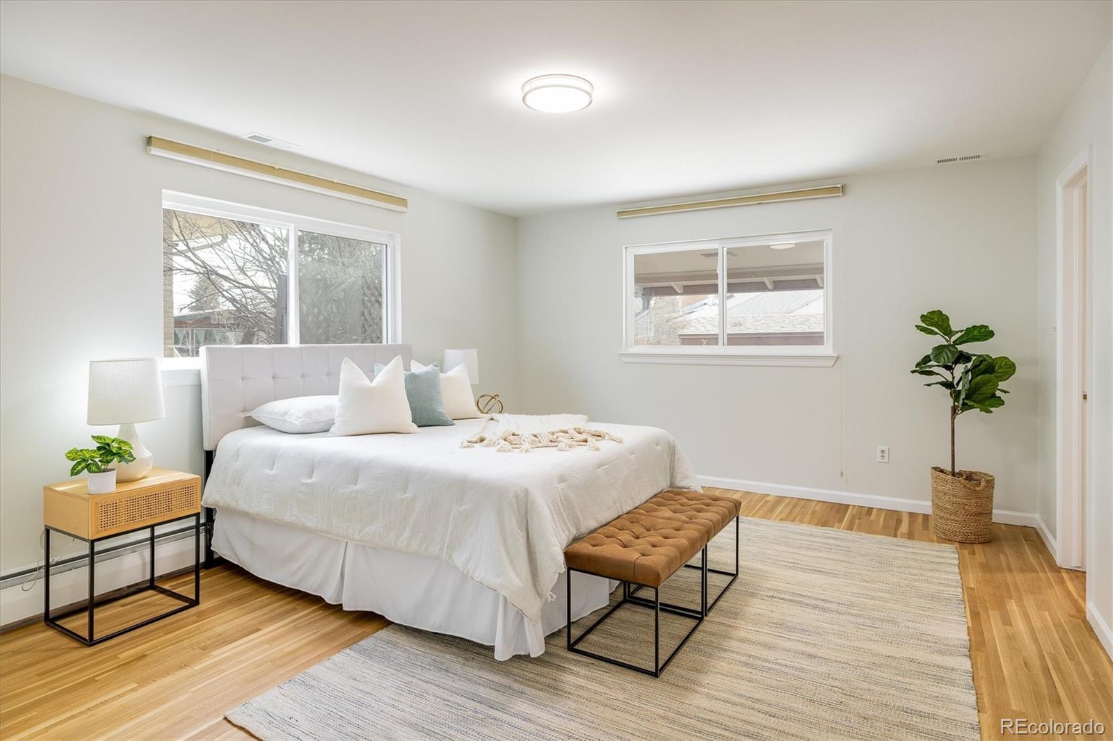 4470 W Lakeridge Road