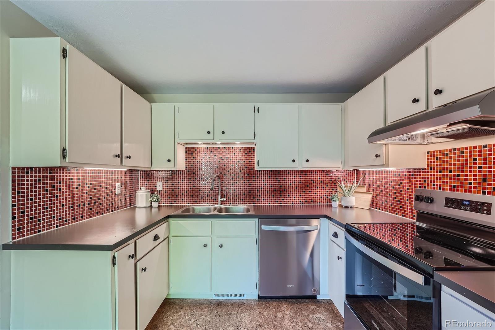 3482 Cripple Creek Square Unit: G18