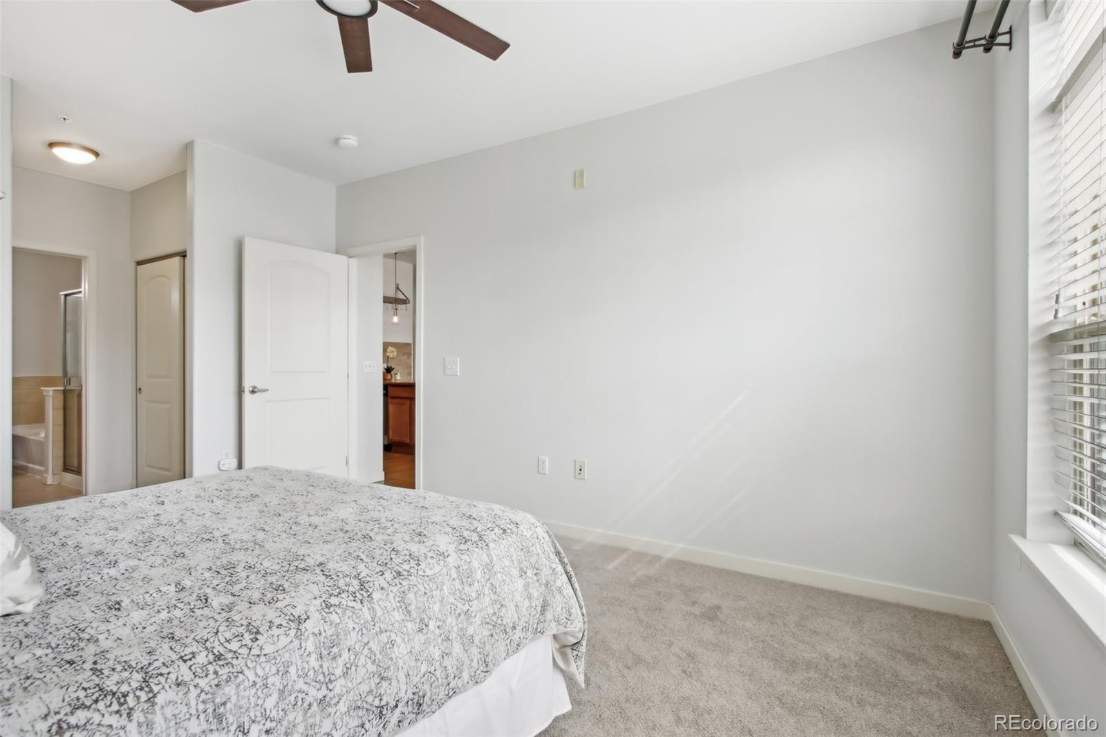 13456 Via Varra Unit: 211