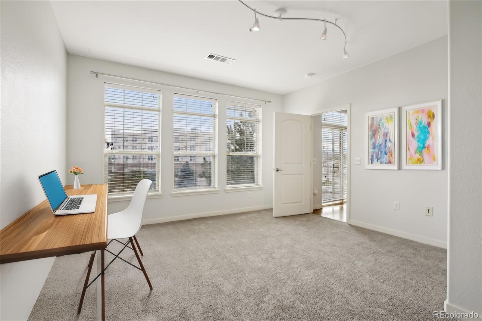 13456 Via Varra Unit: 211