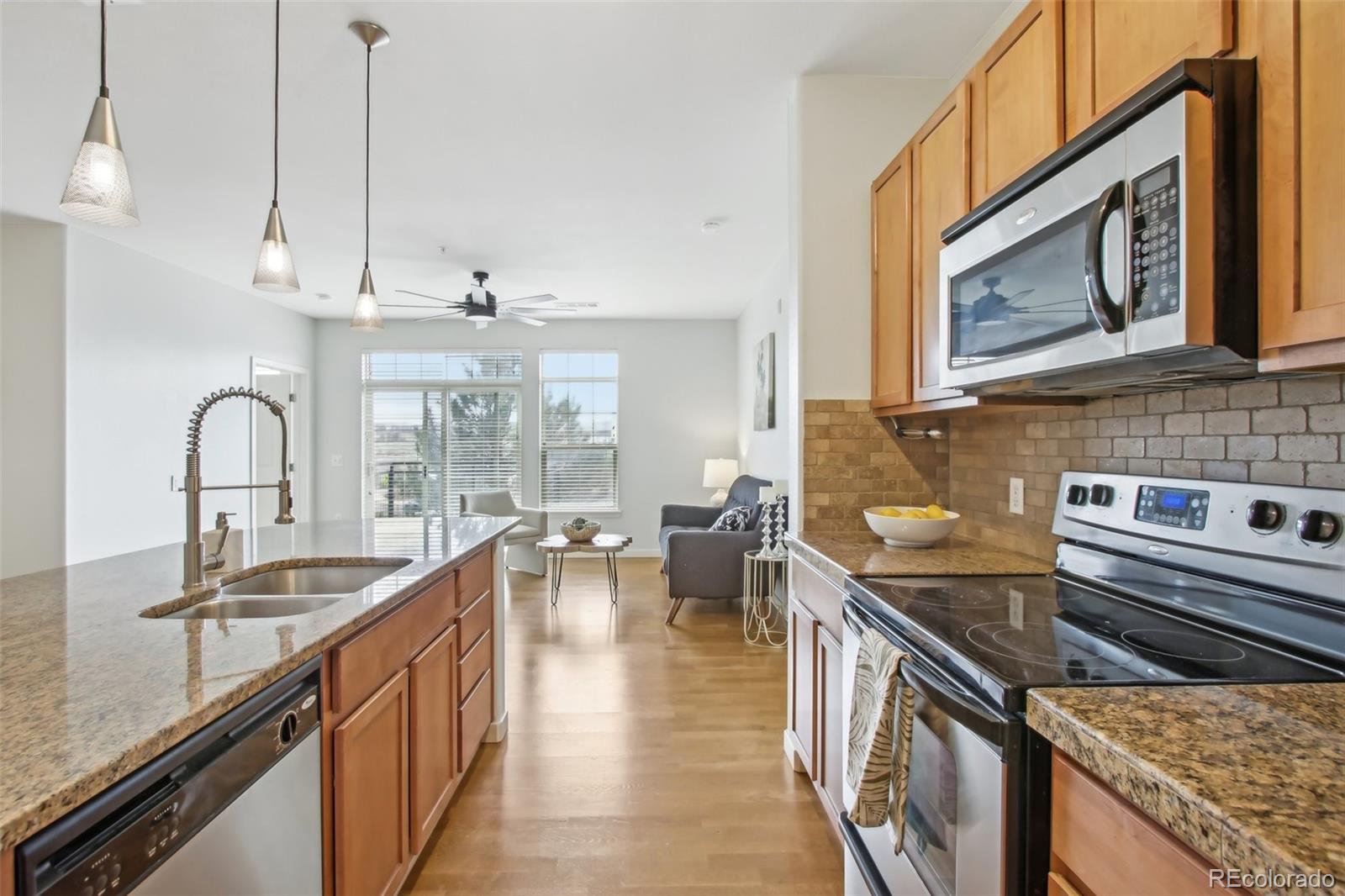 13456 Via Varra Unit: 211