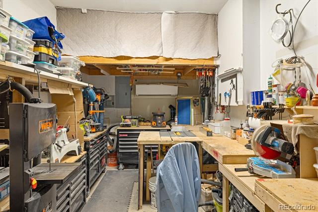 3066 W 109th Place