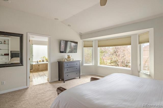 3066 W 109th Place