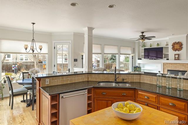 3066 W 109th Place