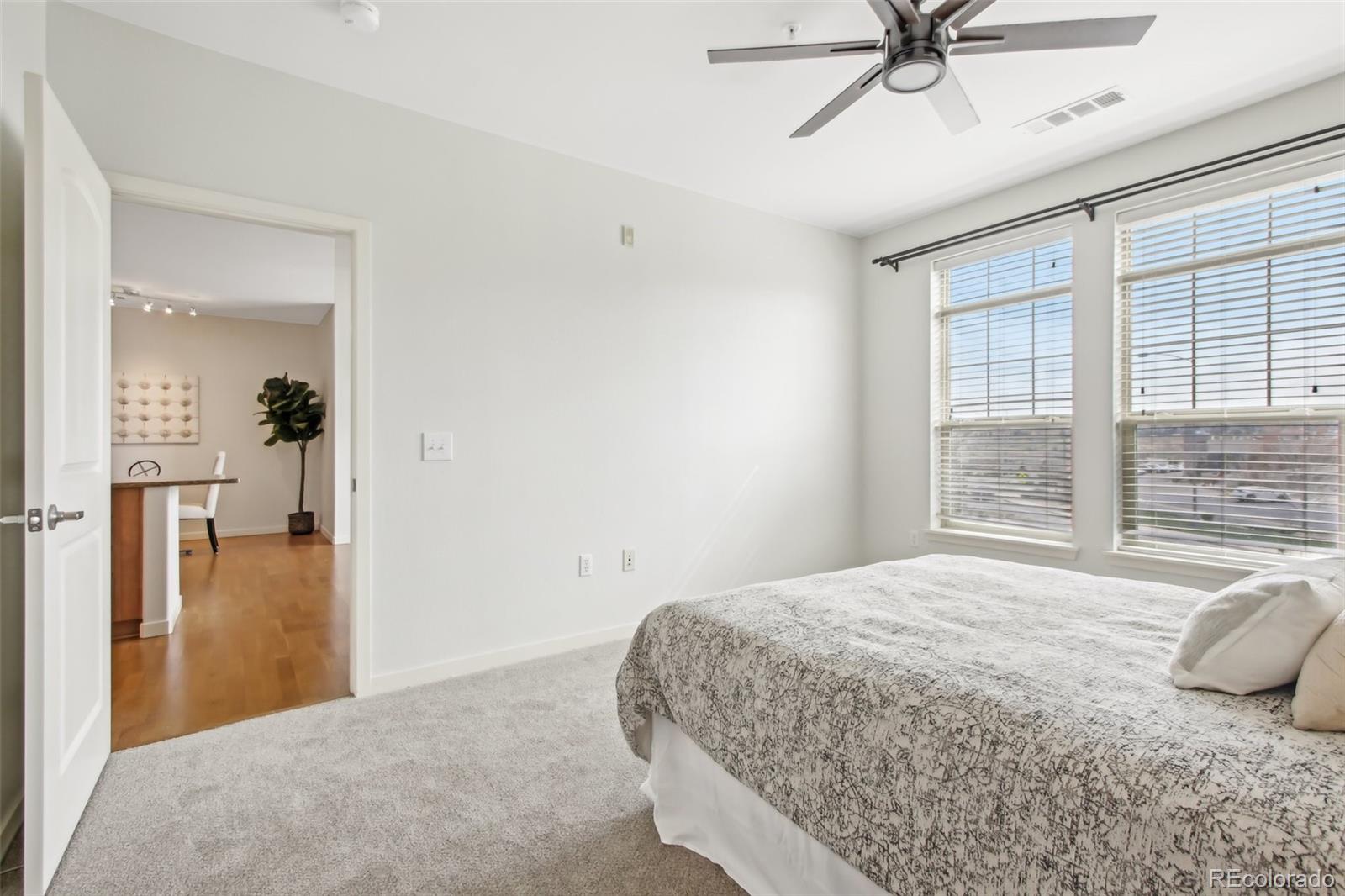 13456 Via Varra Unit: 211