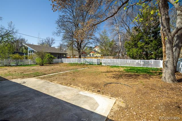 1153 Atwood Street