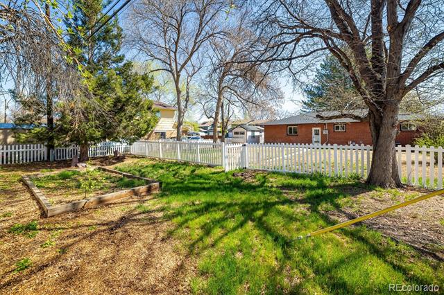 1153 Atwood Street
