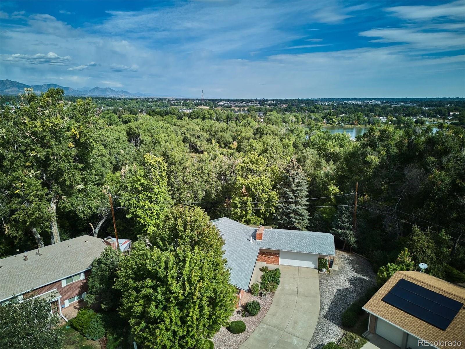 4002 Rolfe Court