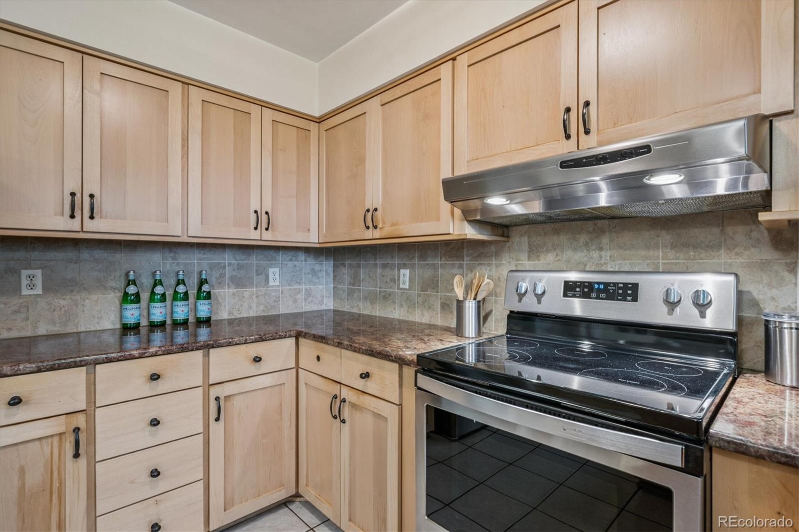 4002 Rolfe Court