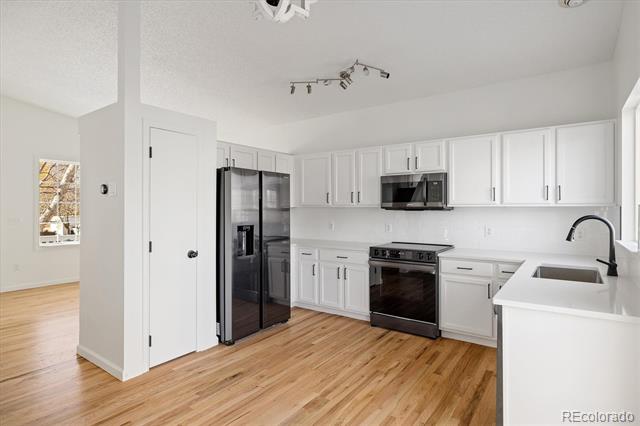 1906 Wildrose Drive
