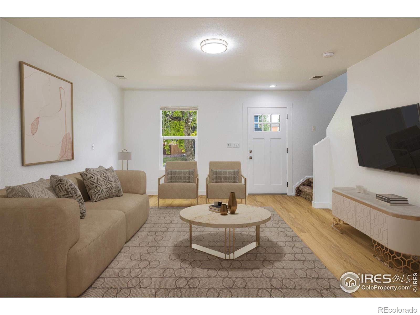 5225 E 100th Drive