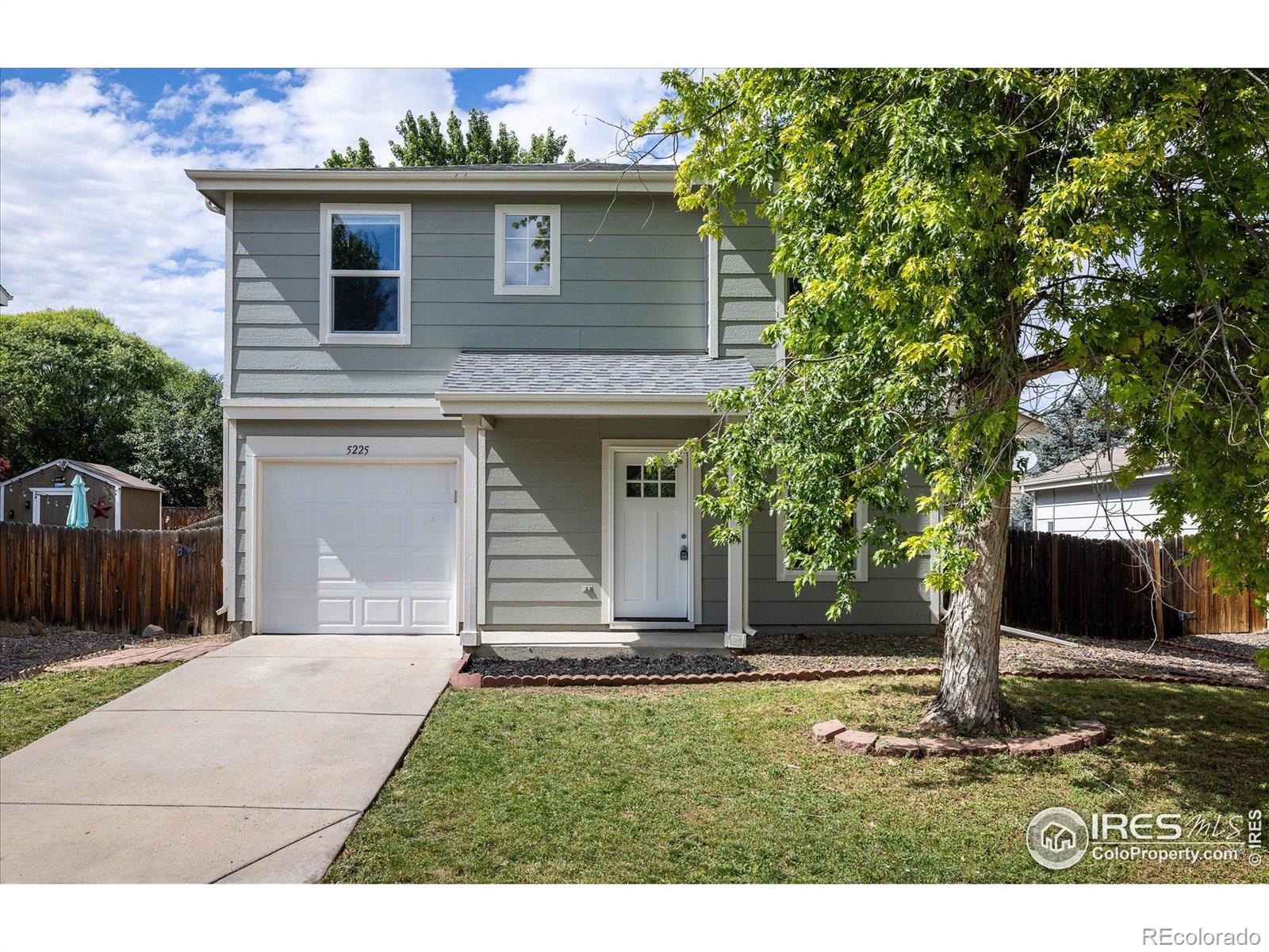 5225 E 100th Drive