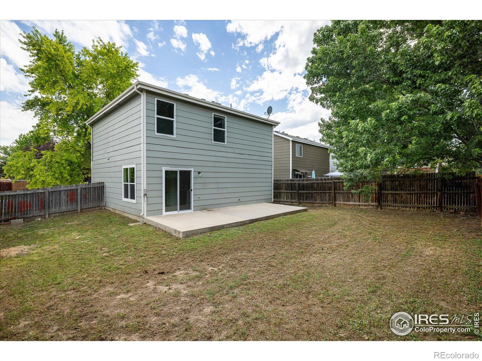 5225 E 100th Drive