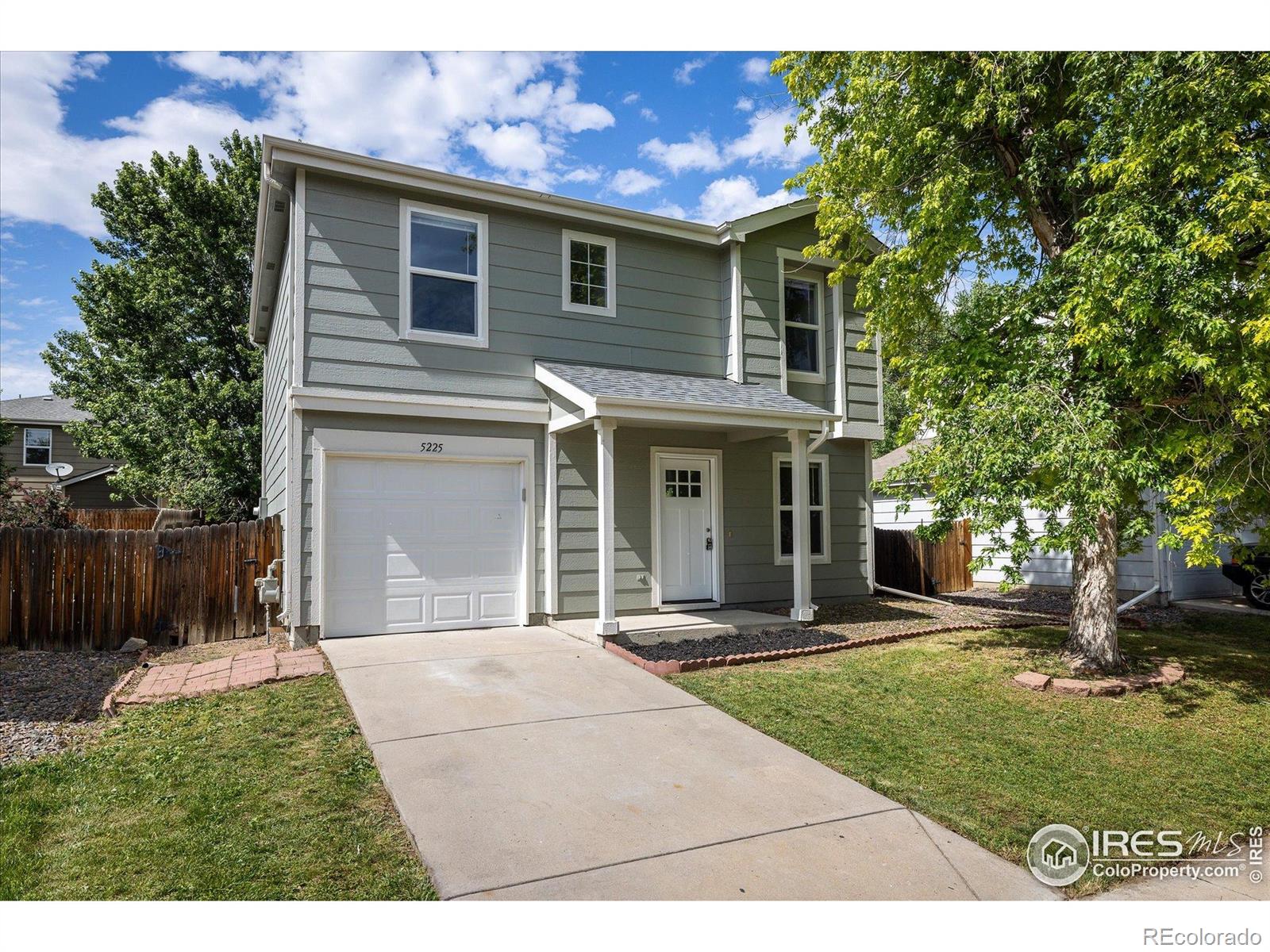5225 E 100th Drive
