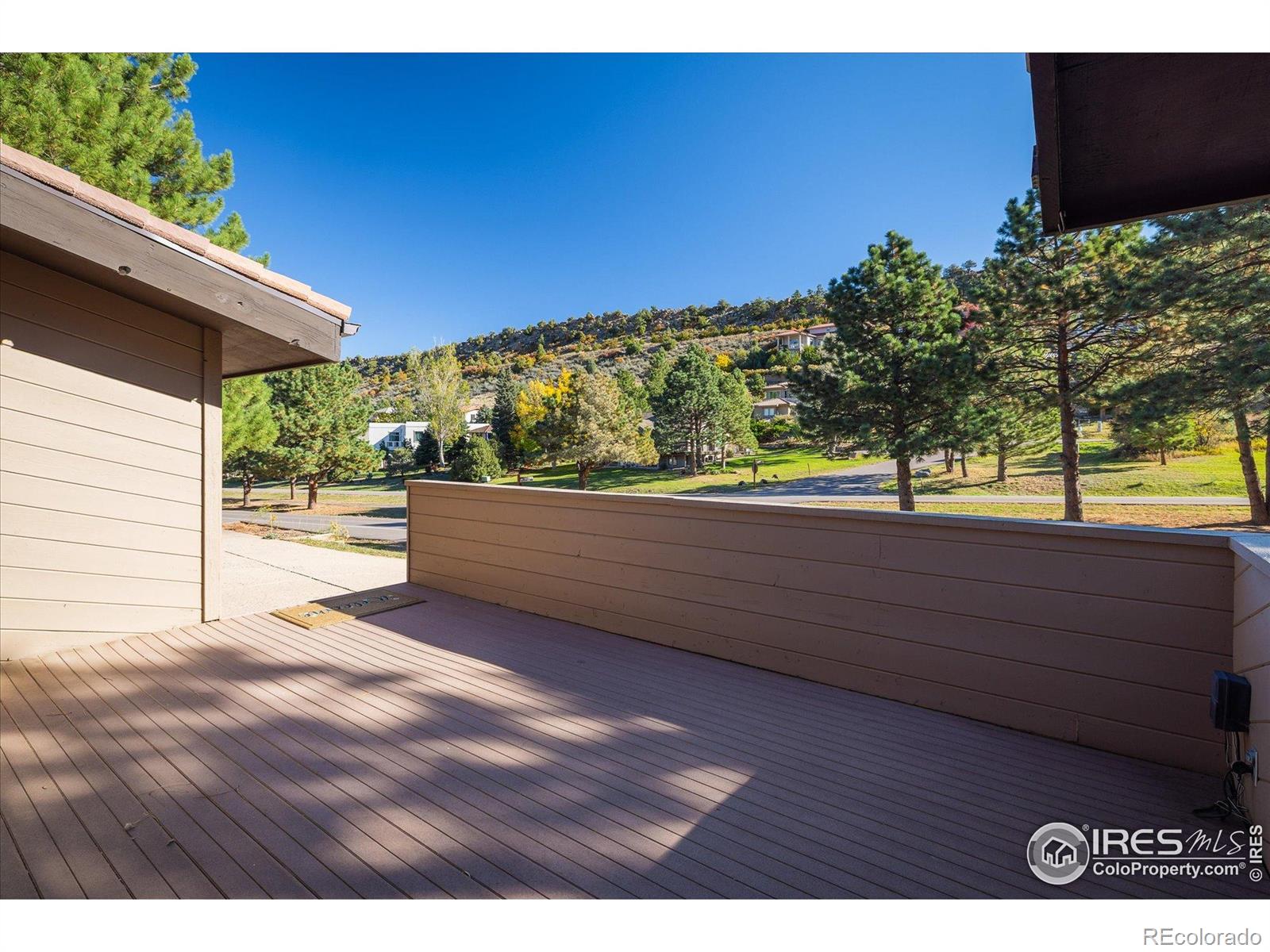 6643 Roxborough Drive