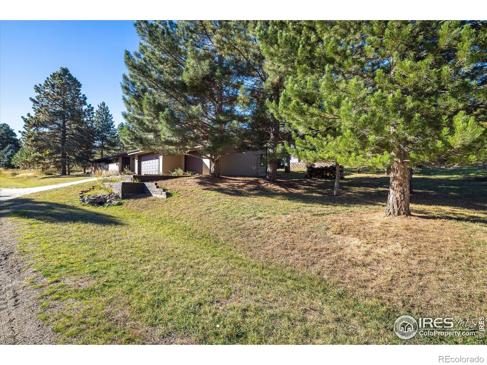 6643 Roxborough Drive