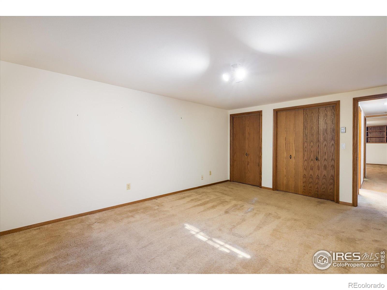 6643 Roxborough Drive