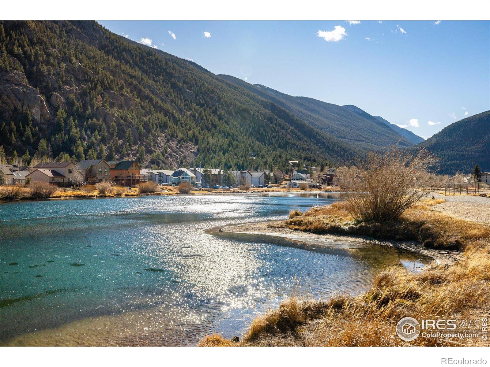 2121 Hummingbird Way Unit: 3-201