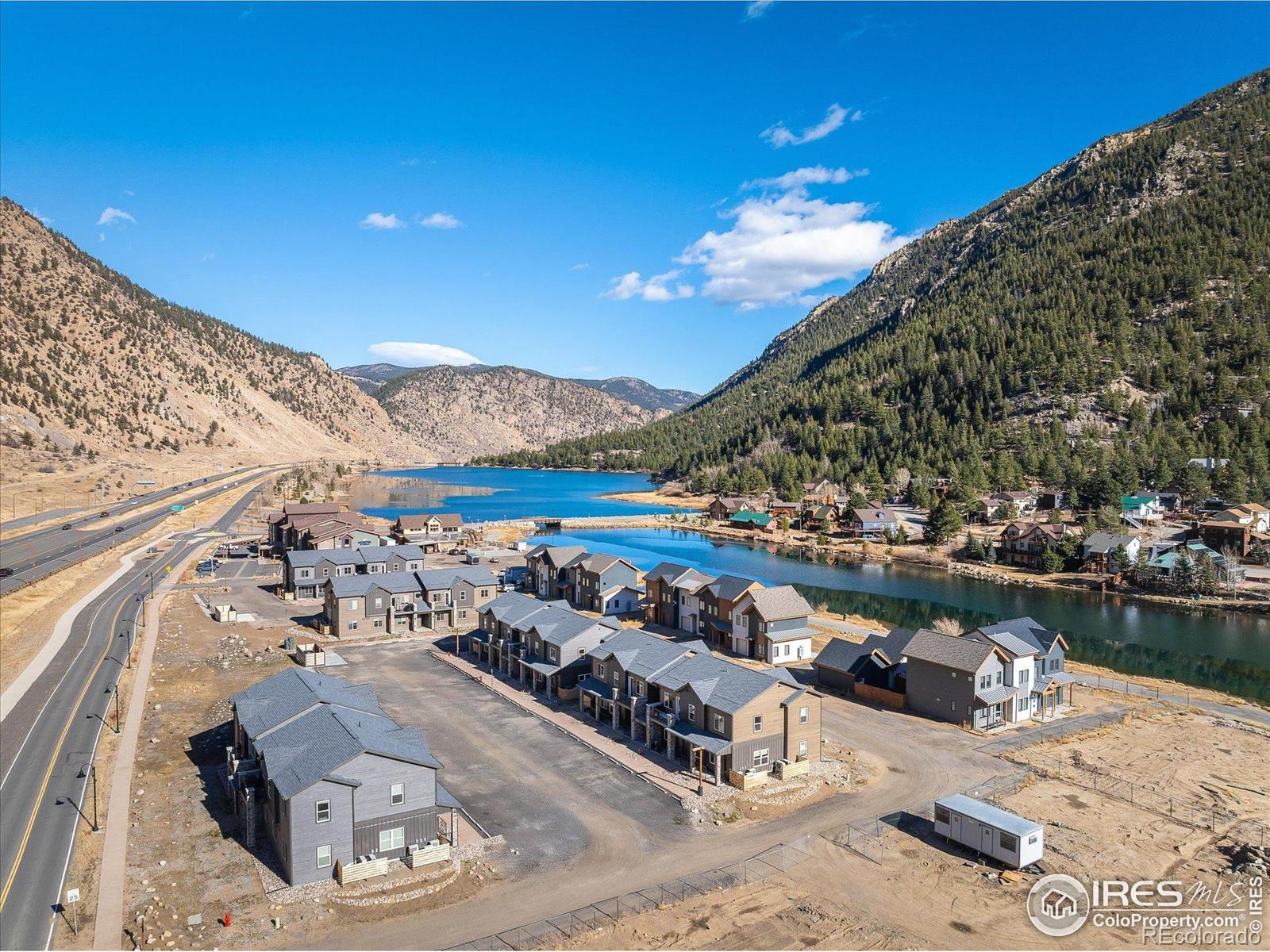 2121 Hummingbird Way Unit: 3-201