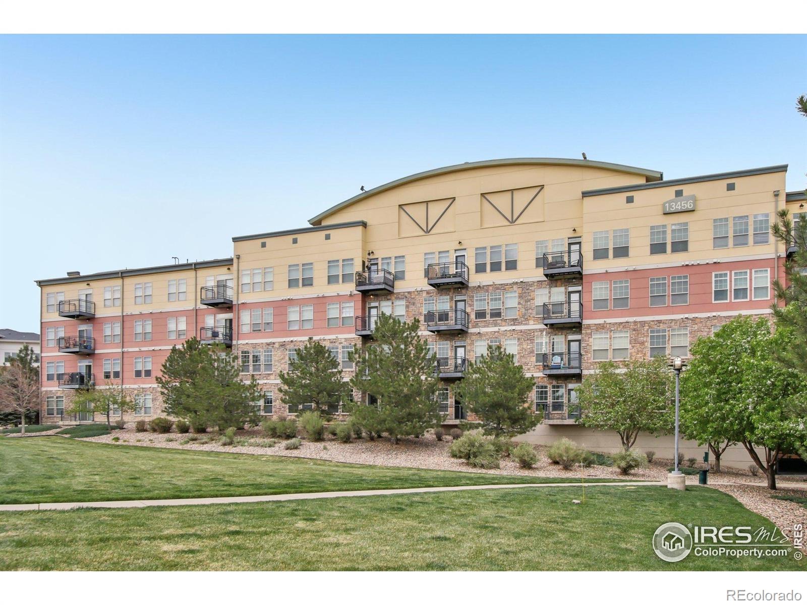 13456 Via Varra Unit: 211